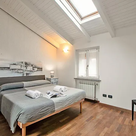 La Cascina Di Elma Few Meters From Lake - Happy Apartment
